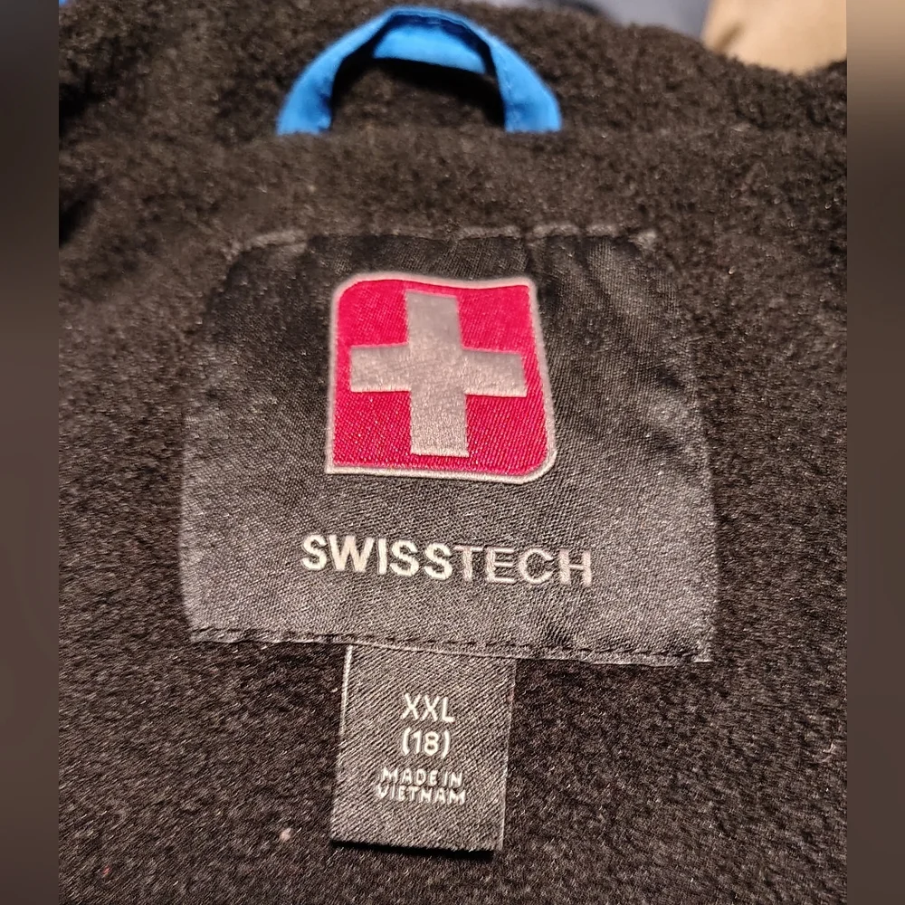 Swiss Tech Boys/Girls Blue Puffer Jacket Size XXL 18